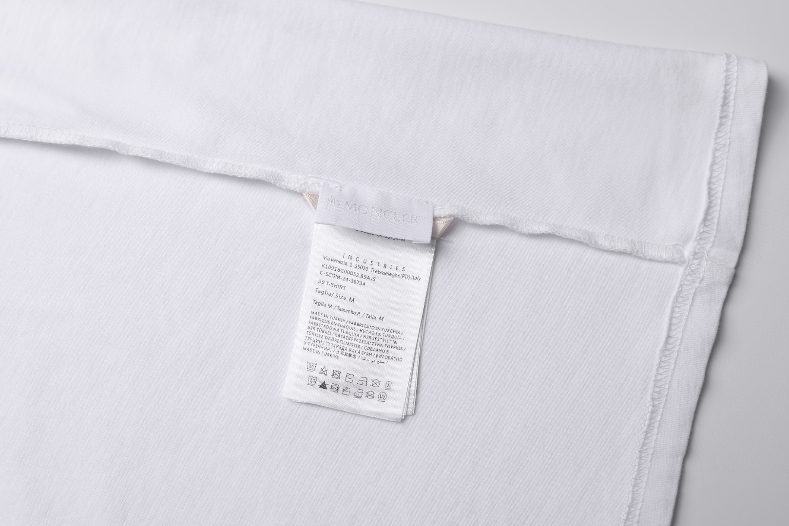 Moncler 蒙口 字母徽标印花 圆领短袖 T恤 夏季 白色 A0 K10918C0005289AJS00A