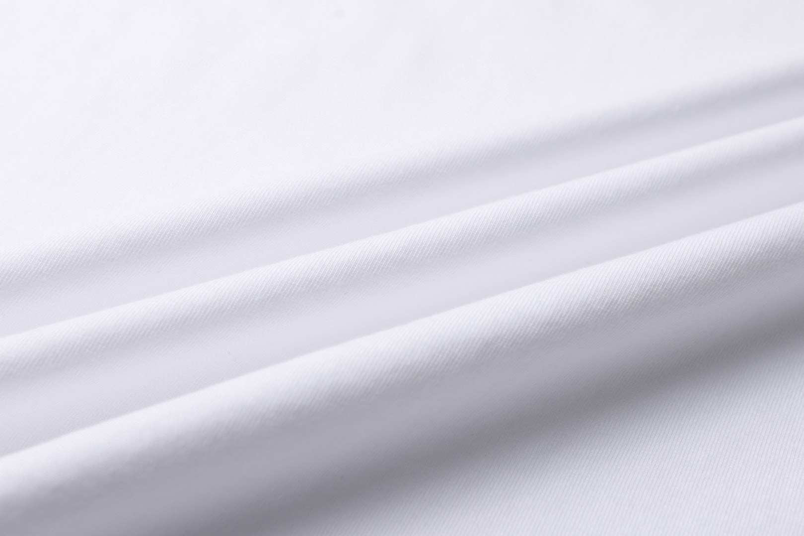 Moncler 蒙口 字母徽标印花 圆领短袖 T恤 夏季 白色 A0 K10918C0005289AJS00A