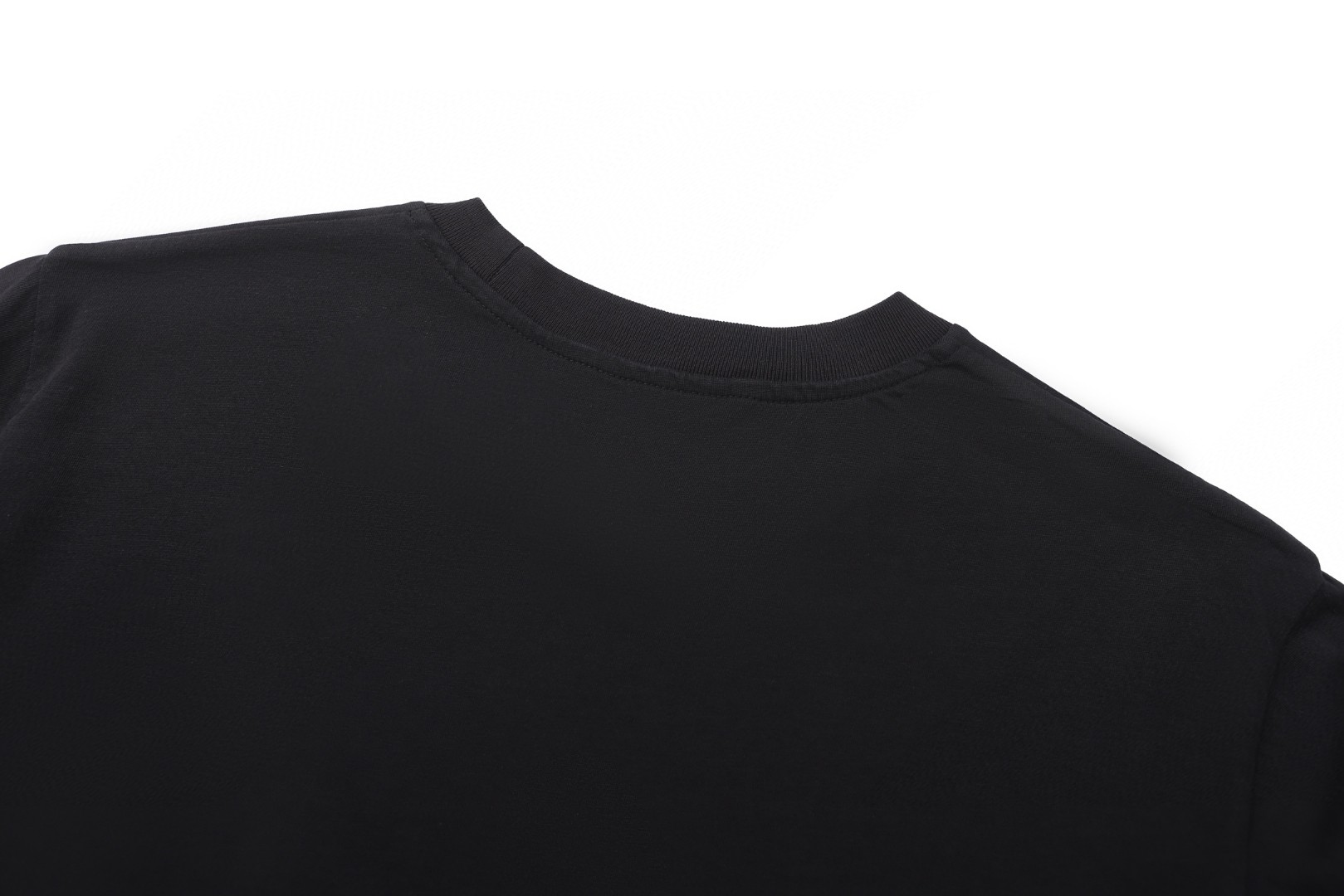 Moncler 蒙口 徽标胶浆印花 圆领短袖 T恤 夏季 白色 黑色 A0 K10918C0005289AJSF01