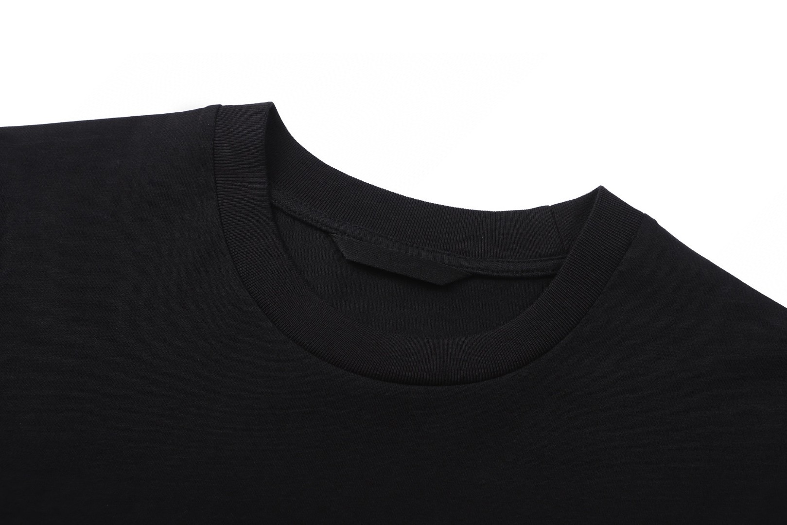 Moncler 蒙口 徽标胶浆印花 圆领短袖 T恤 夏季 白色 黑色 A0 K10918C0005289AJSF01