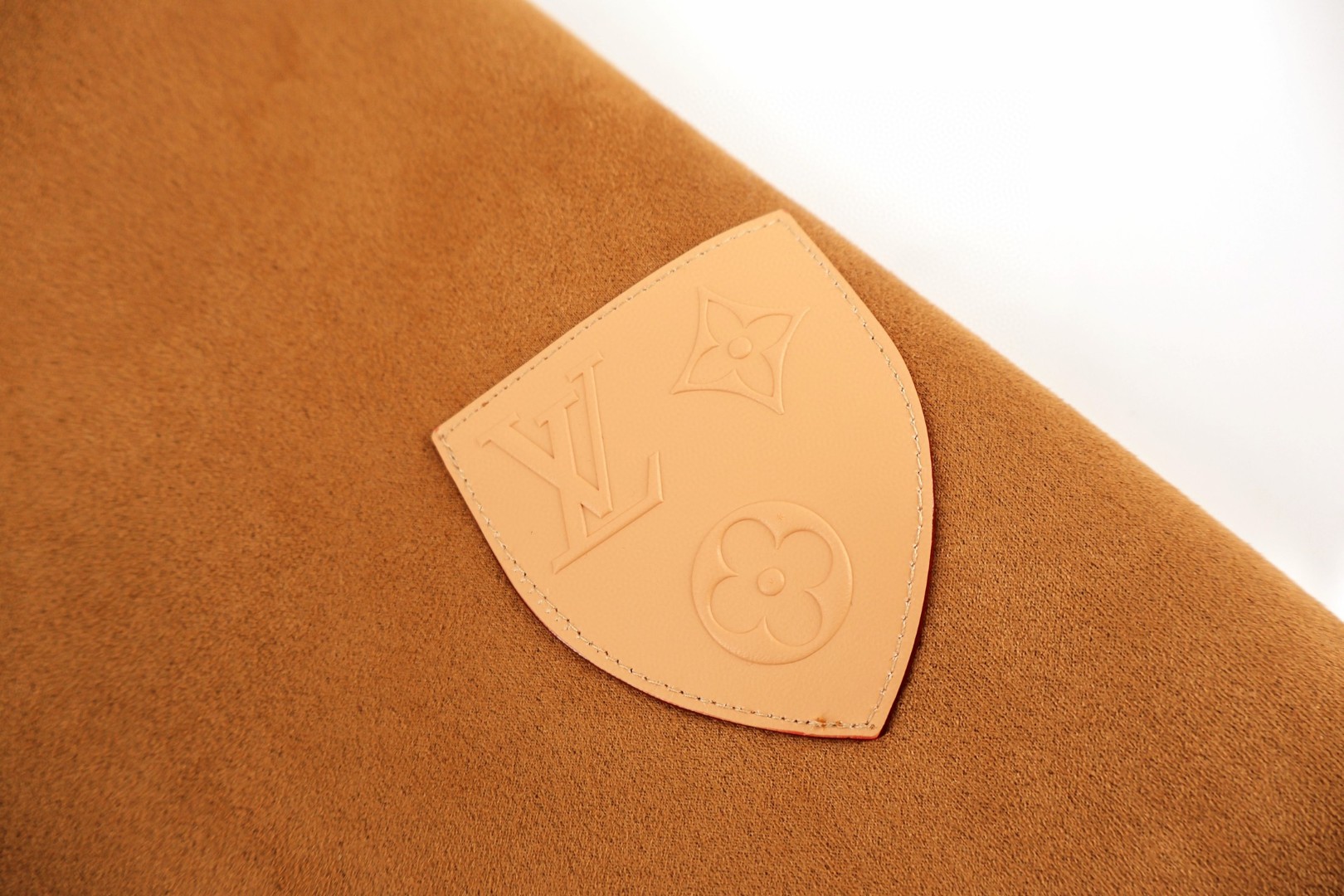 LOUIS VUITTON 路易威登 SKI滑雪系列 灯芯绒拼皮卡车外套 夹克 保暖 驼色 C0 1AJBQR