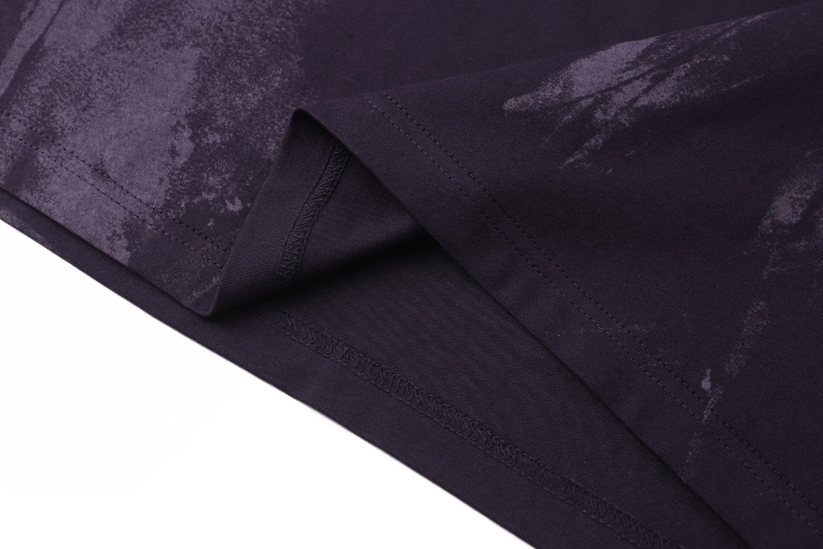 LOUIS VUITTON 路易威登 LV 叠印圆领错觉印花短袖 夏季 T恤 紫色 A0 1AJUDL