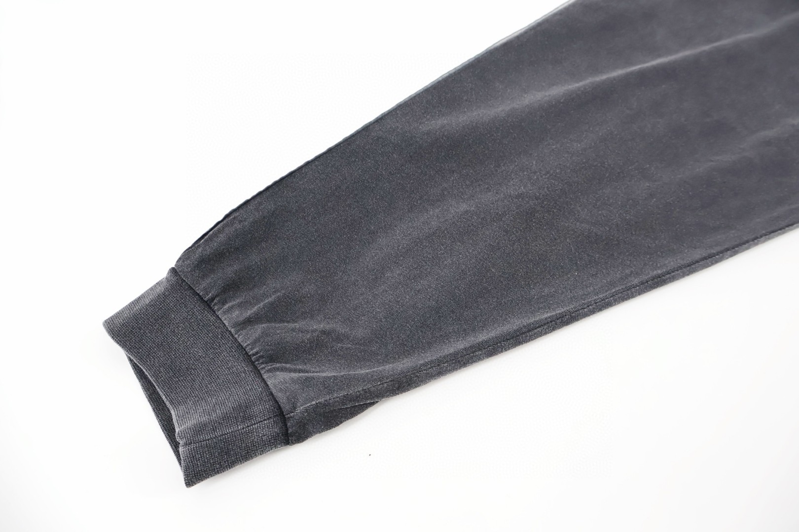 Balenciaga 巴黎世家 串标织带长袖T恤 打底衫 灰色 A5 818595TRVG89756