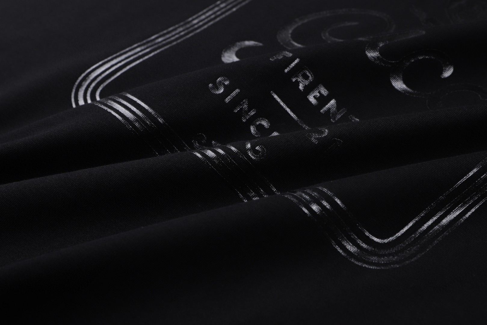 GUCCI 古驰 胶浆印花短袖 圆领 T恤 夏季 白色 A0 837959-XJHM3-9750