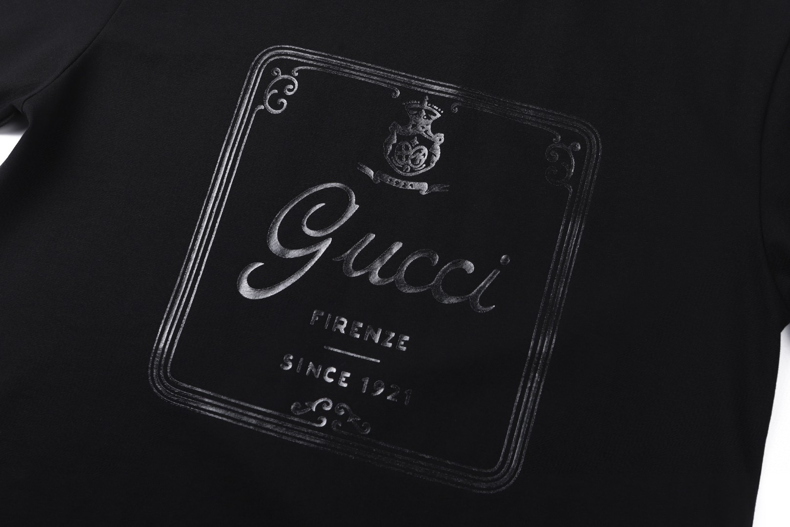 GUCCI 古驰 胶浆印花短袖 圆领 T恤 夏季 白色 A0 837959-XJHM3-9750