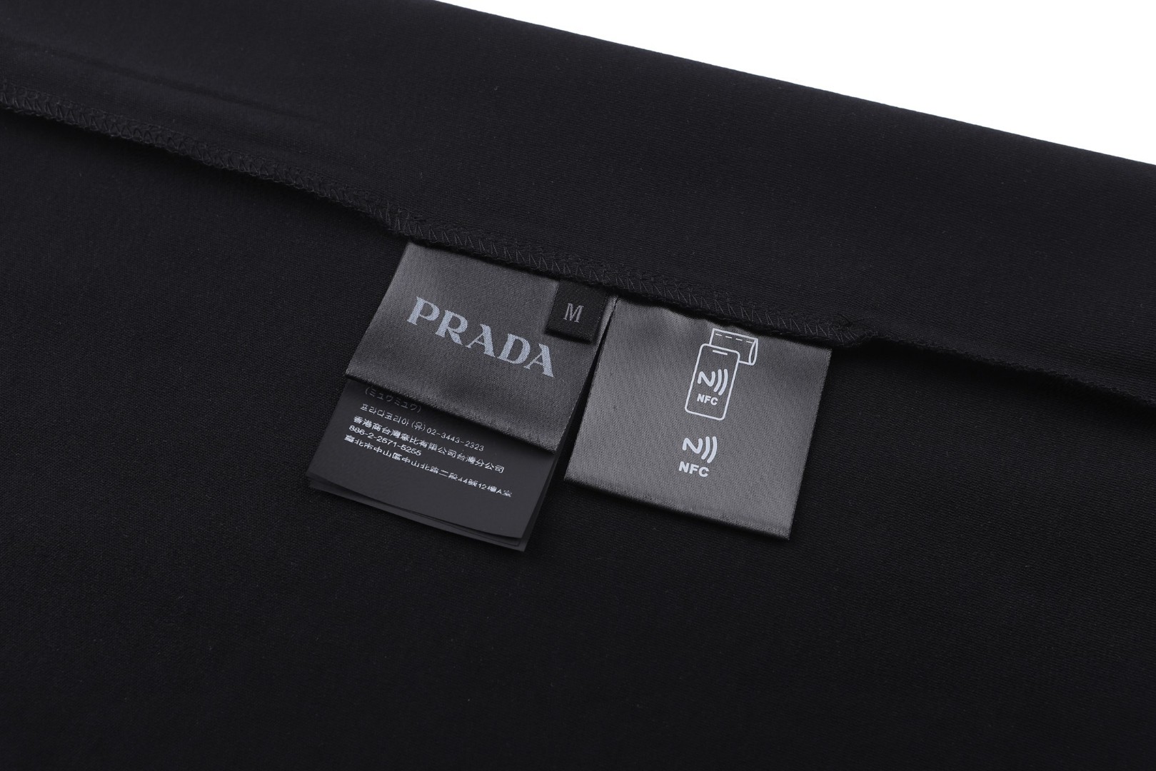 PRADA 普拉达 logo印花圆领短袖 T恤 白色 黑色 A0 UJN656-13MQ-F0009-R-232