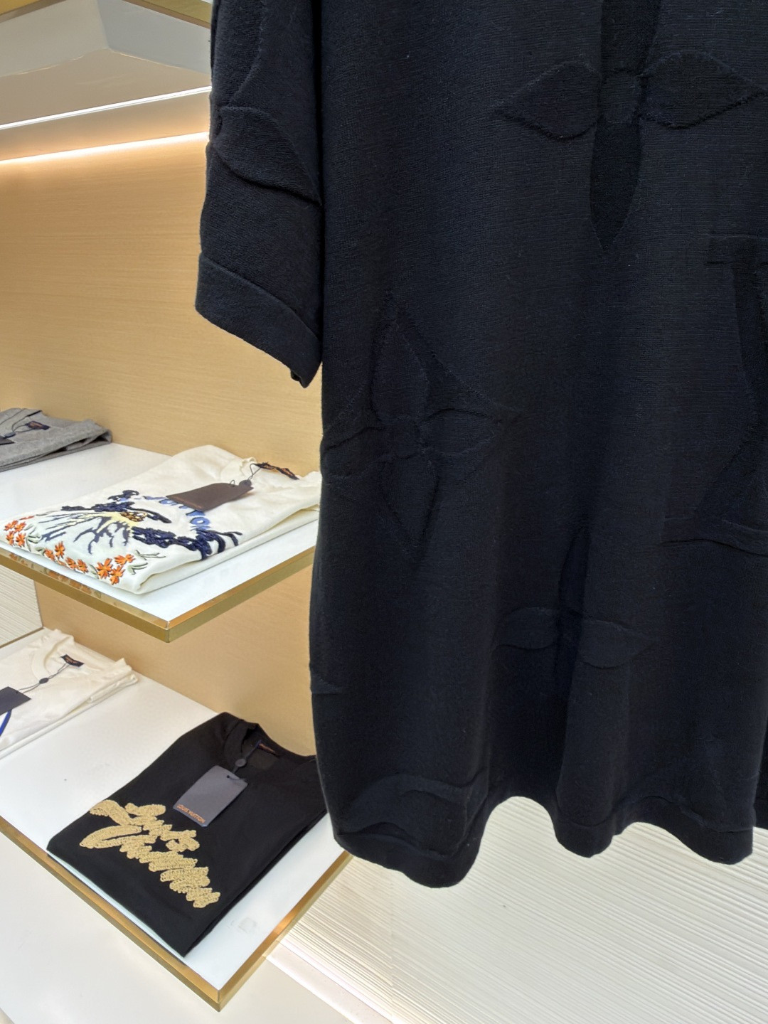 LOUIS VUITTON 路易威登 LV 四叶草毛织短袖 夏季 T恤 白色 黑色 A5 1AIWFP