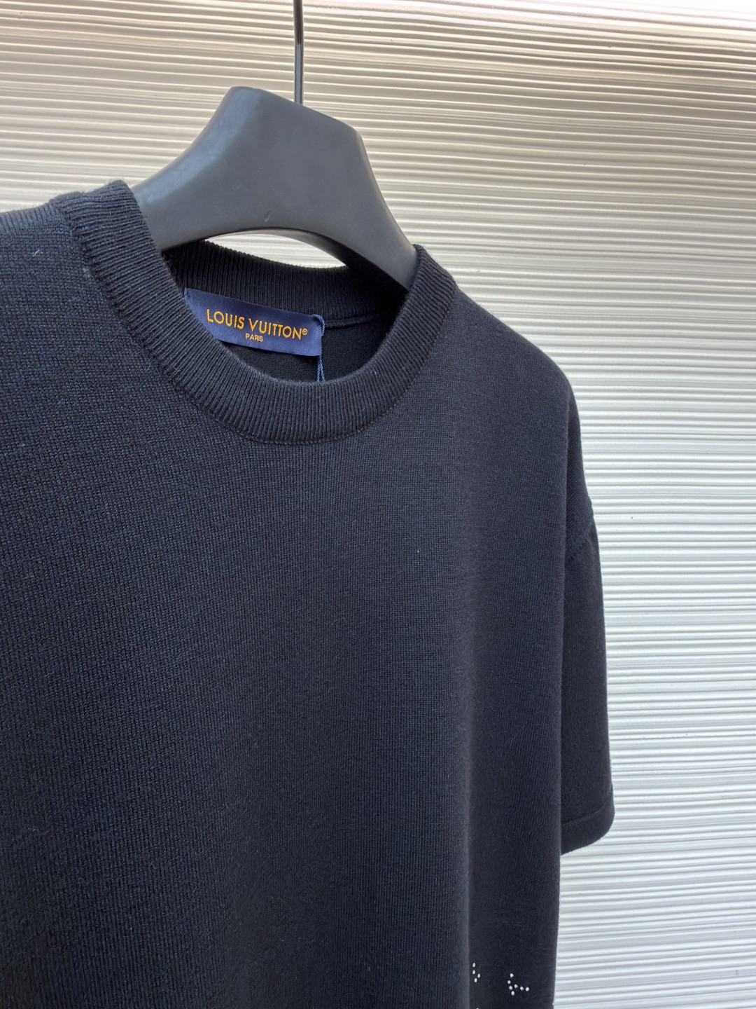 LOUIS VUITTON 路易威登 LV 彩色烫钻毛织 夏季 T恤 男女同款 短袖 白色 黑色 A5 