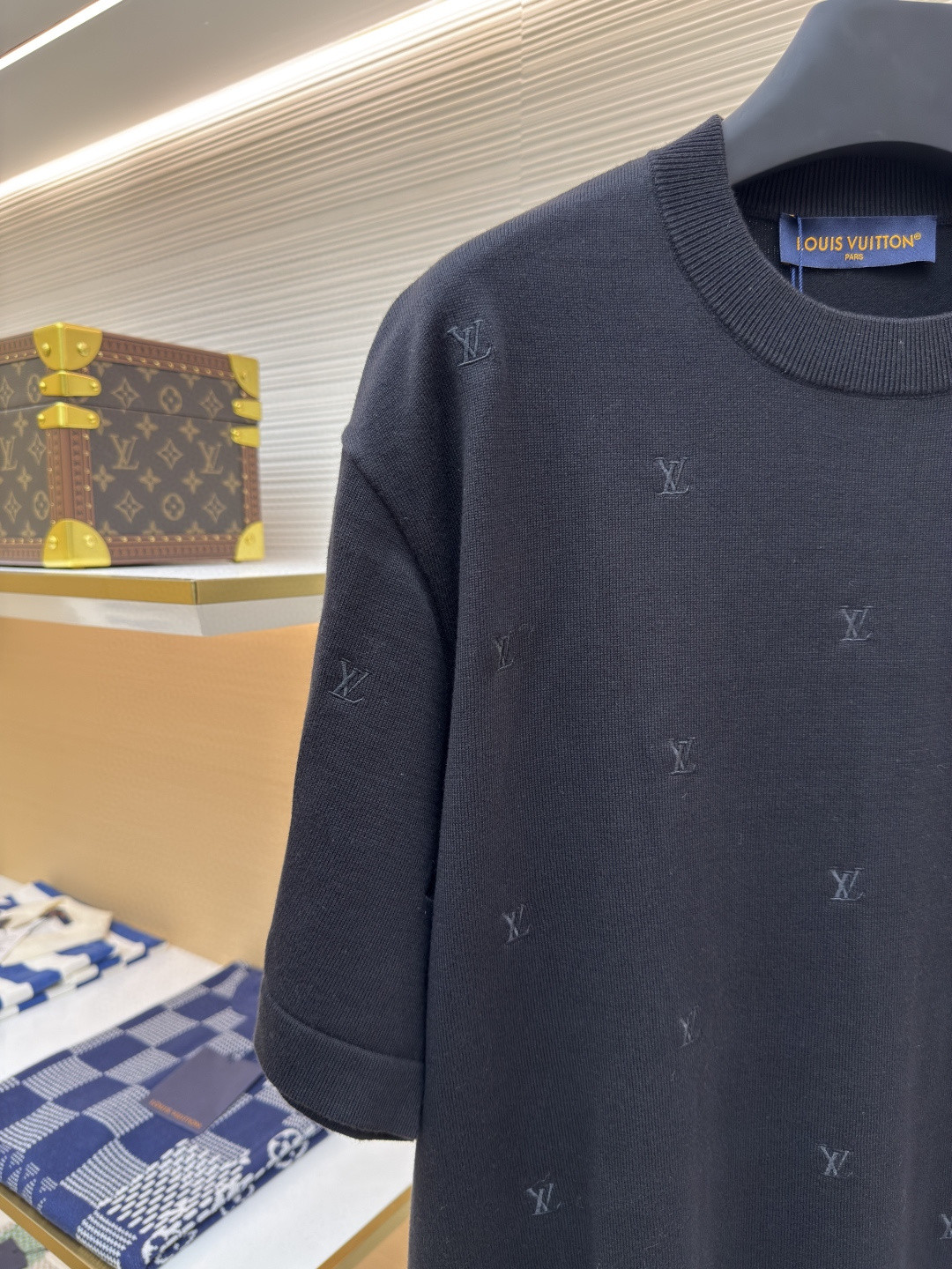 LOUIS VUITTON 路易威登 LV 全幅刺绣毛织短袖 夏季 T恤 黑色 A7 1AHVPT