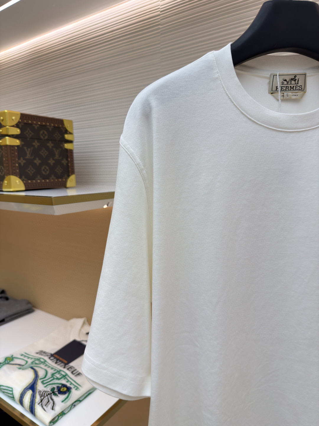 HERMES 爱马仕 贴饰皮革图案圆领短袖 T恤 夏款 灰色 蓝色 白色 A0 H557930HA3K