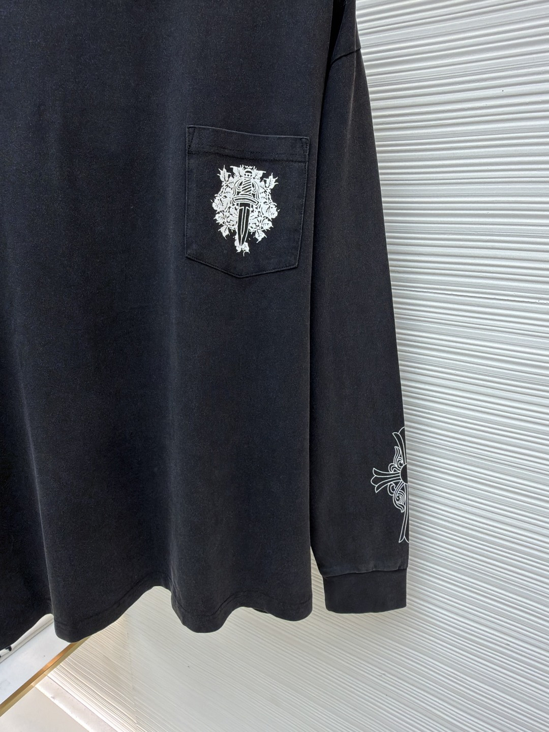 Chrome Hearts 克罗心 十字架马蹄藤蔓宝剑水洗长袖卫衣 T恤 打底衫 套头 黑色 A0 