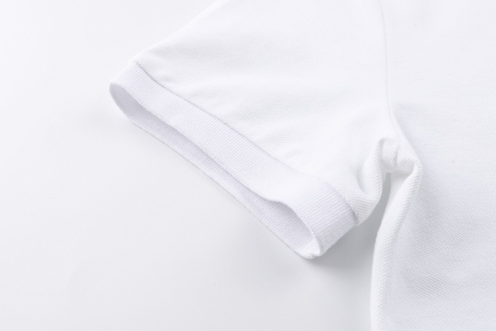 Moncler 蒙口 标识贴片Polo衫 短袖 T恤 夏季 白色 黑色 A0 K10918A0003084556001