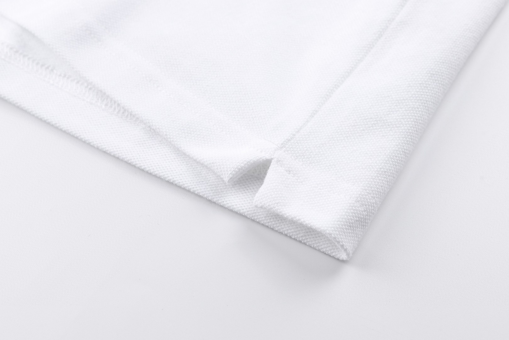 Moncler 蒙口 标识贴片Polo衫 短袖 T恤 夏季 白色 黑色 A0 K10918A0003084556001