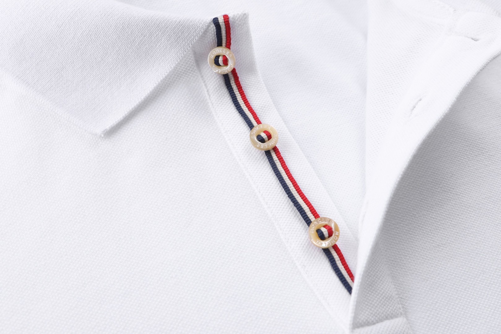 Moncler 蒙口 标识贴片Polo衫 短袖 T恤 夏季 白色 黑色 A0 K10918A0003084556001