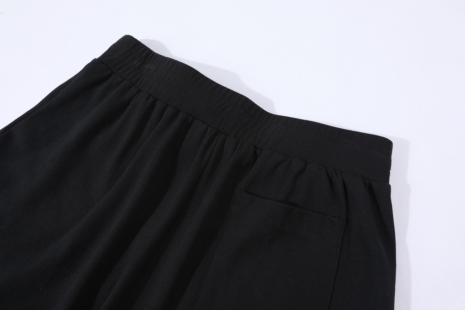 LOUIS VUITTON 路易威登 LV 针织烫钻 短裤 休闲裤 裤子 五分裤  黑色 A2 1AGTT9