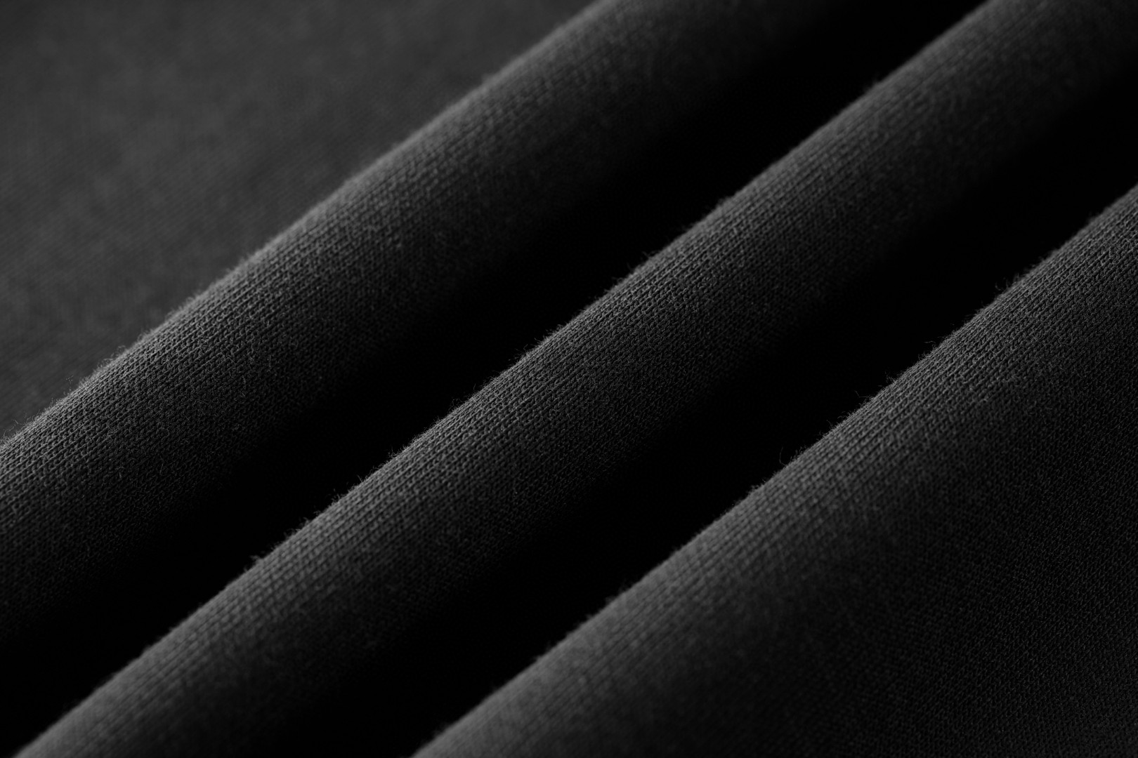 LOUIS VUITTON 路易威登 LV 烫钻双面空气层T恤 短袖 黑色 A0 1AGTSZ