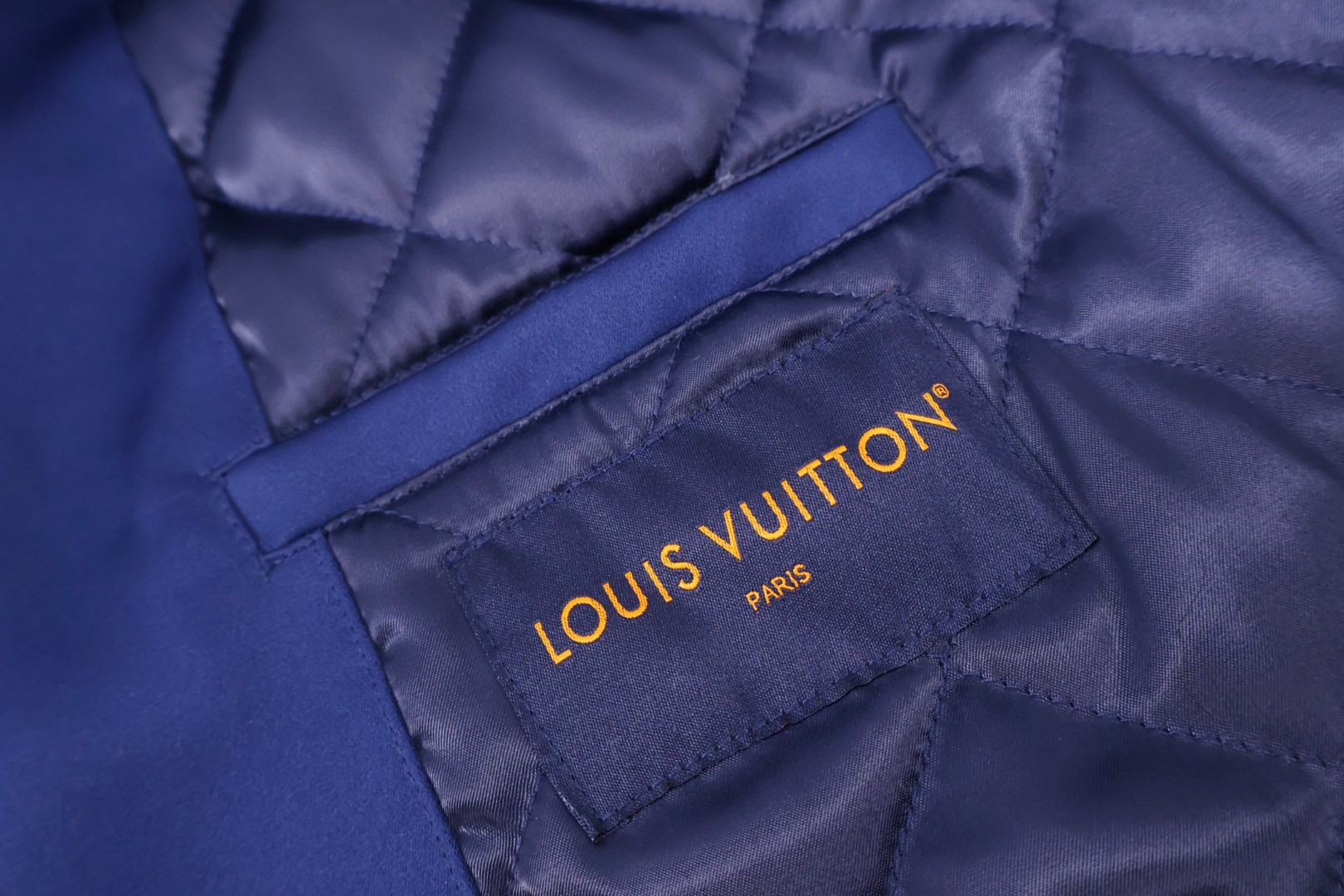 LOUIS VUITTON 路易威登 马年限定元素刺绣棉服 棒球服 夹克 外套 蓝色 C0 1AJBG8