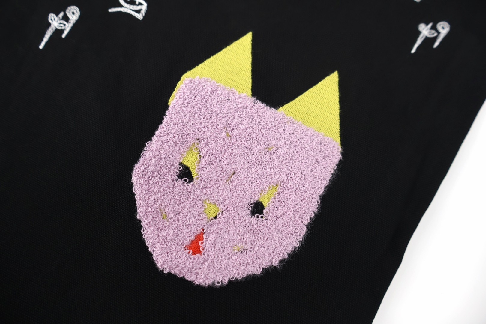 Loewe 罗意威 Louis Wain 联名重工猫咪刺绣牛仔裤 长裤 裤子 黑色 B5 S359Y04XHU-1100