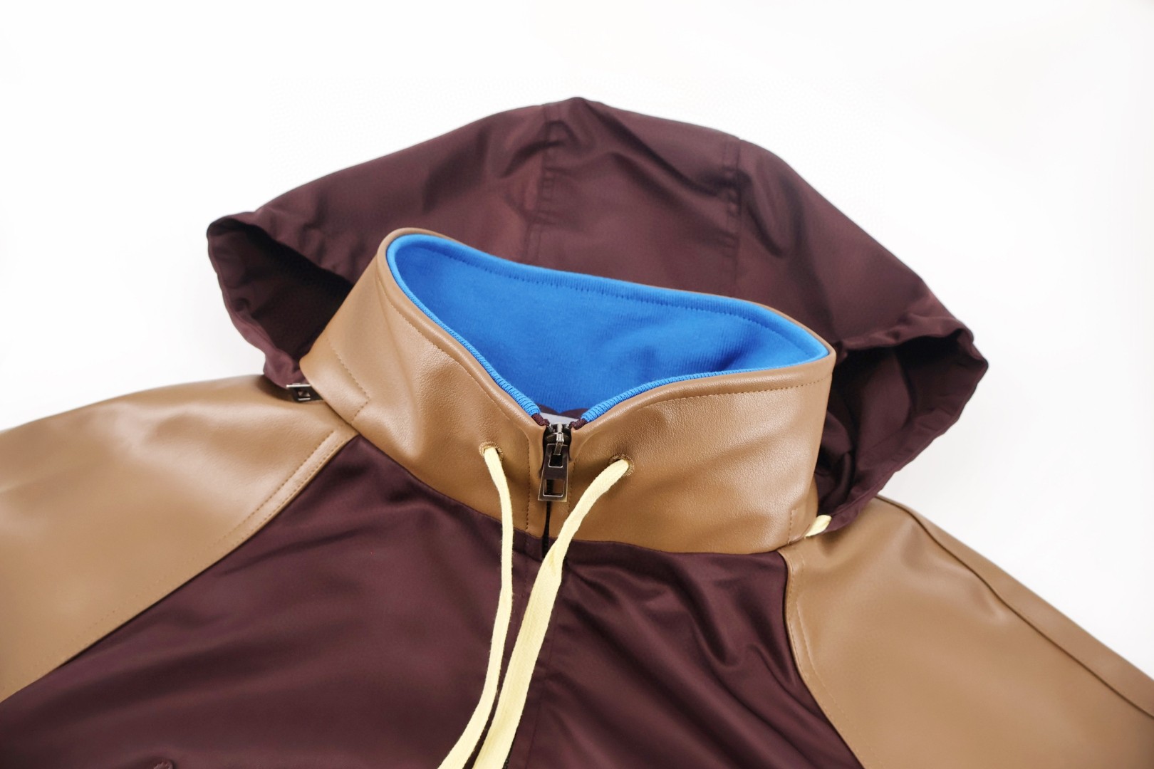 Loewe 罗意威 皮质拼接连帽拉链外套 夹克 长袖 棕色 C0 S359Y03XA3-3100