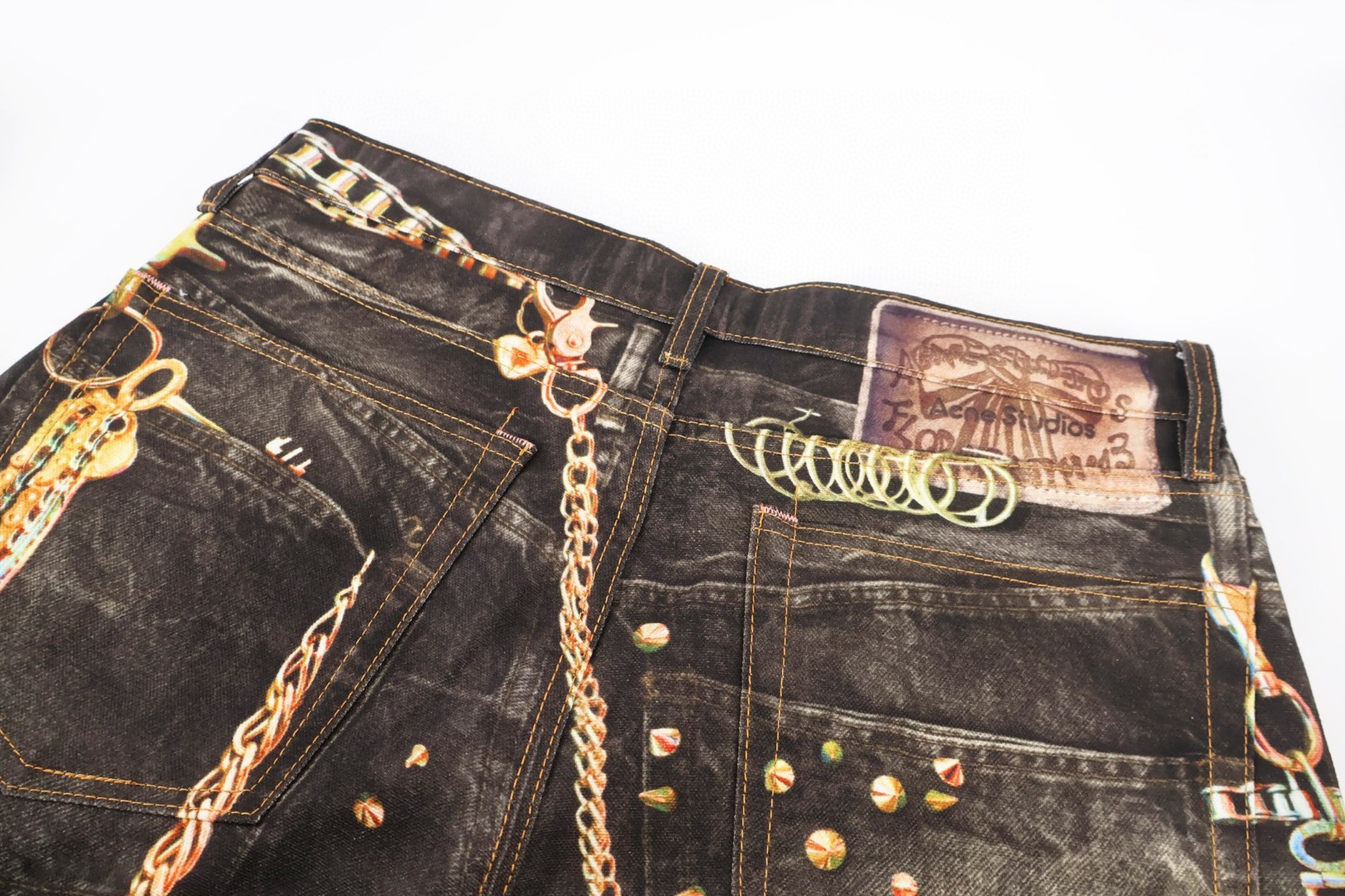 Acne Studios 马年限定 黑金链条打印牛仔裤 长裤 裤子 B0 C00126-AOM