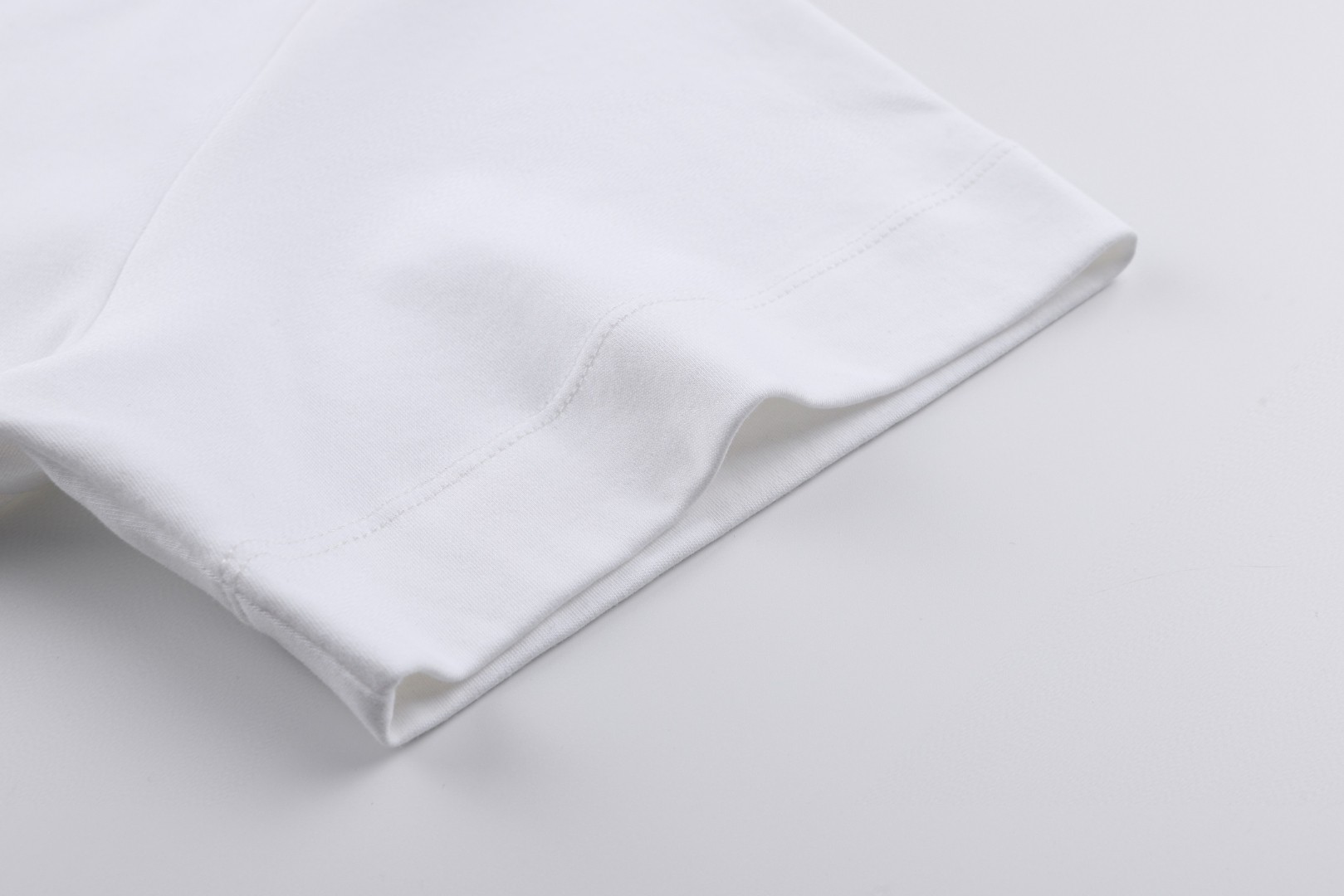 GUCCI 古驰 双G互口刺绣短袖 圆领 T恤 夏季 白色 灰色 蓝色 A0 