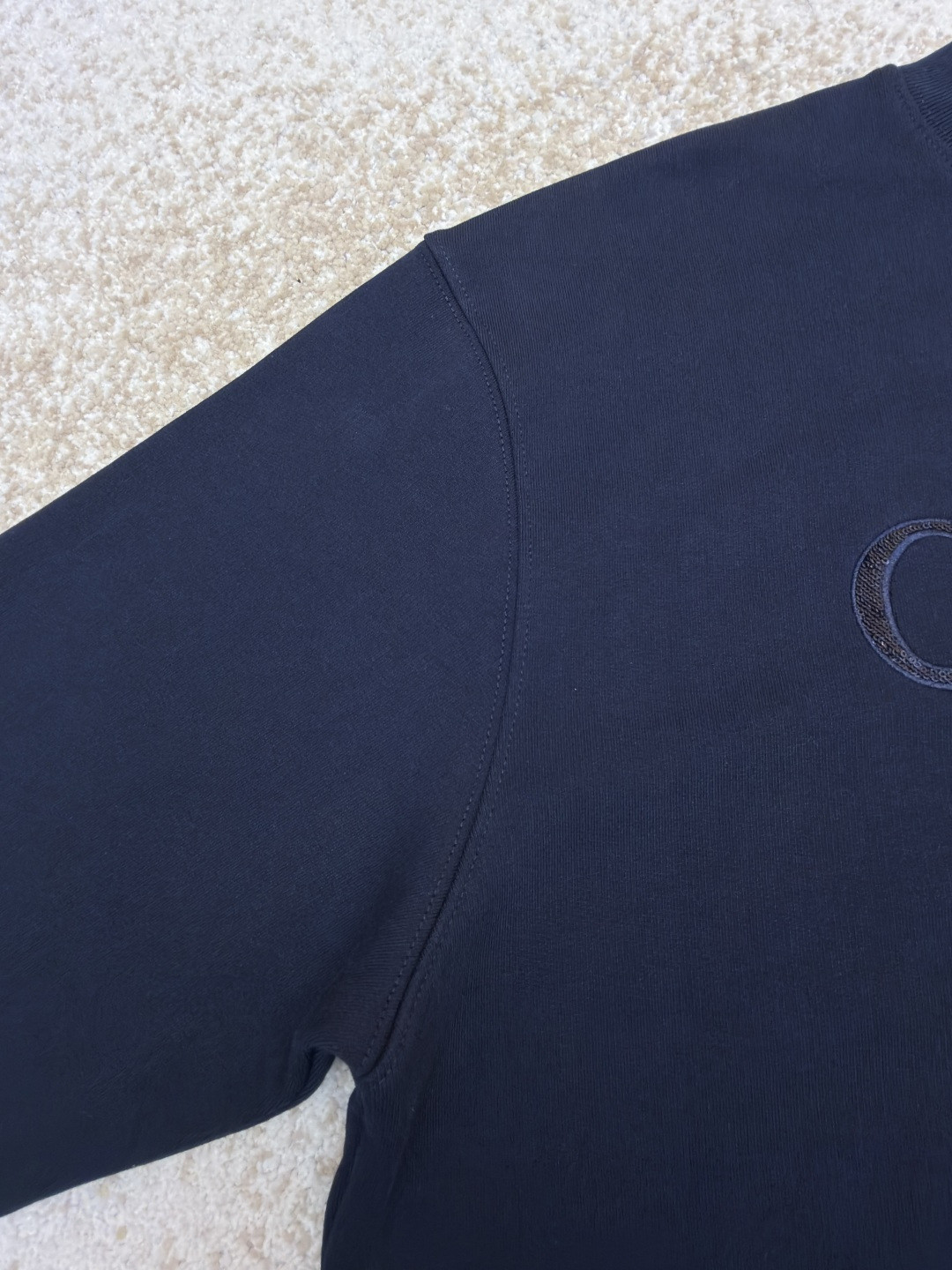 GUCCl 古驰 闪片圆领卫衣 外套 长袖 蓝色 A7 848737-XJHNC-4794