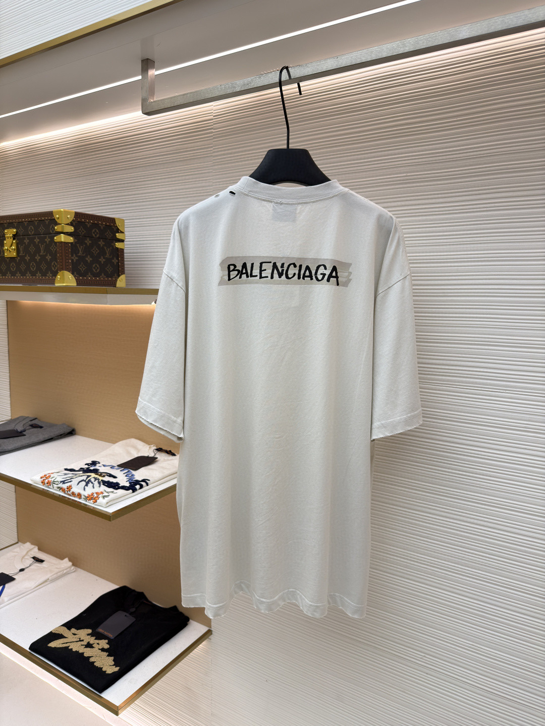 Balenciaga 巴黎世家 白底胶印花短袖 T恤 圆领 夏季 黑色 白色 A0 764235TTVL61041