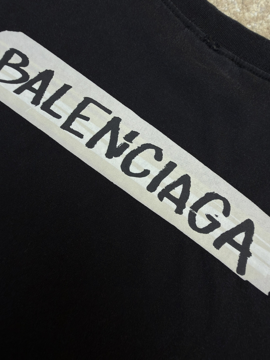 Balenciaga 巴黎世家 白底胶印花短袖 T恤 圆领 夏季 黑色 白色 A0 764235TTVL61041