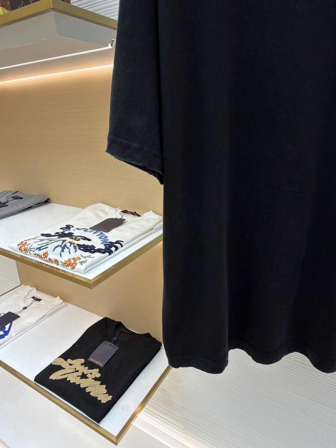 Balenciaga 巴黎世家 白底胶印花短袖 T恤 圆领 夏季 黑色 白色 A0 764235TTVL61041