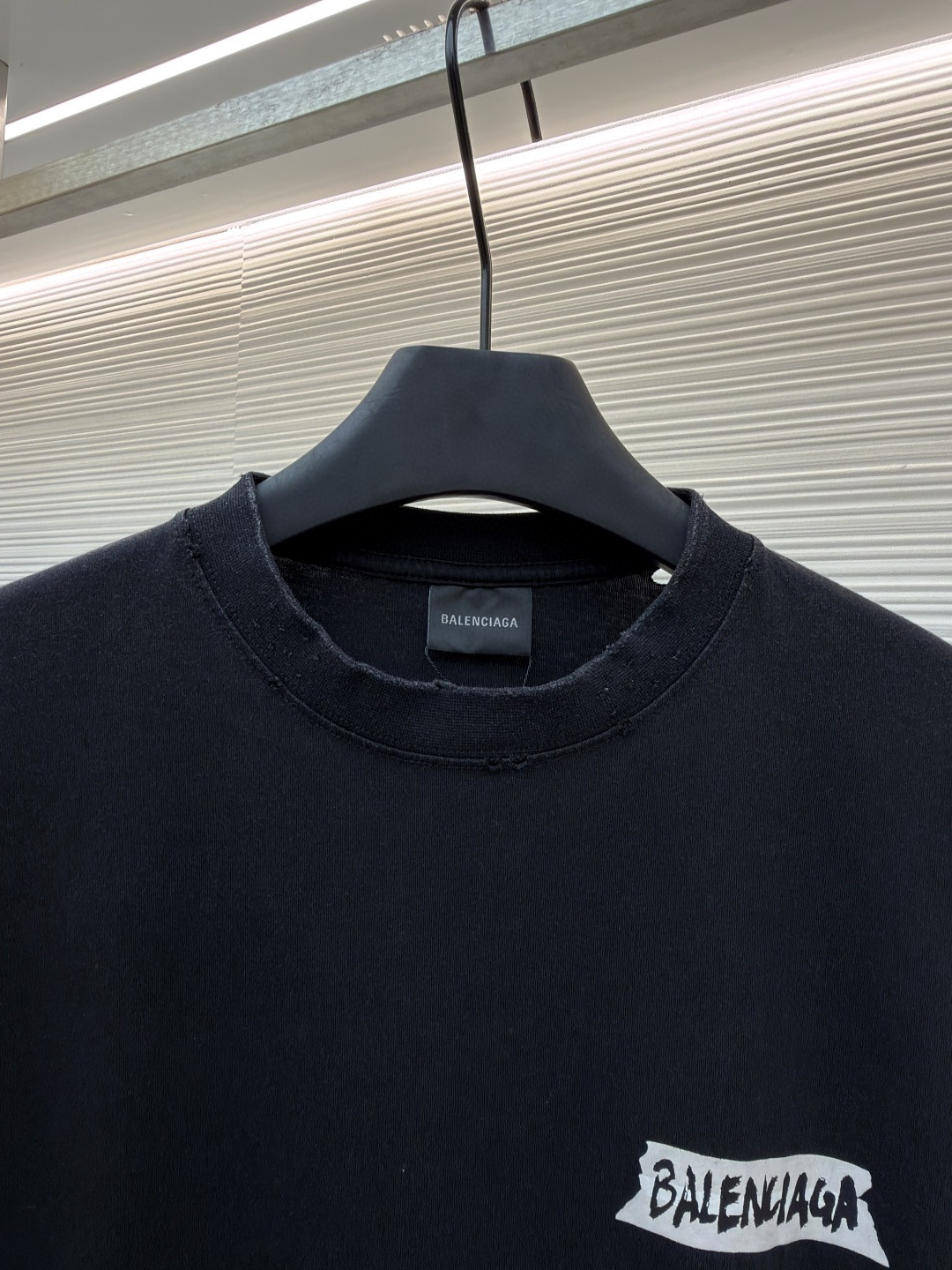 Balenciaga 巴黎世家 白底胶印花短袖 T恤 圆领 夏季 黑色 白色 A0 764235TTVL61041