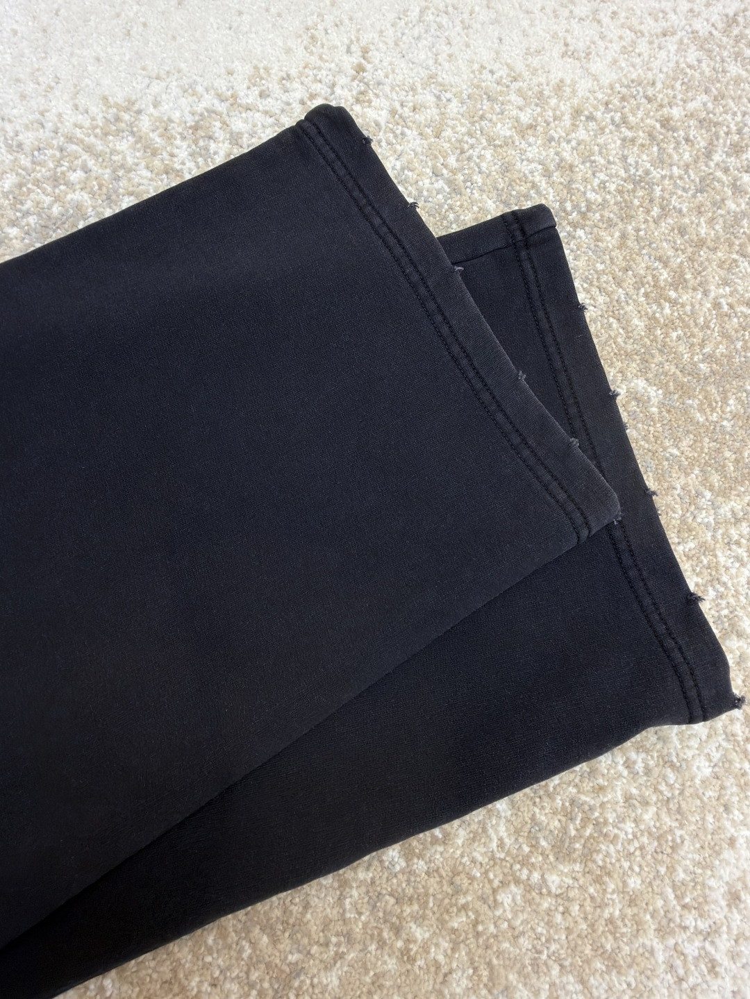 Balenciaga 巴黎世家 白底胶印花松紧腰运动裤 长裤 裤子 休闲裤 黑色 B0 846917TTVL81041