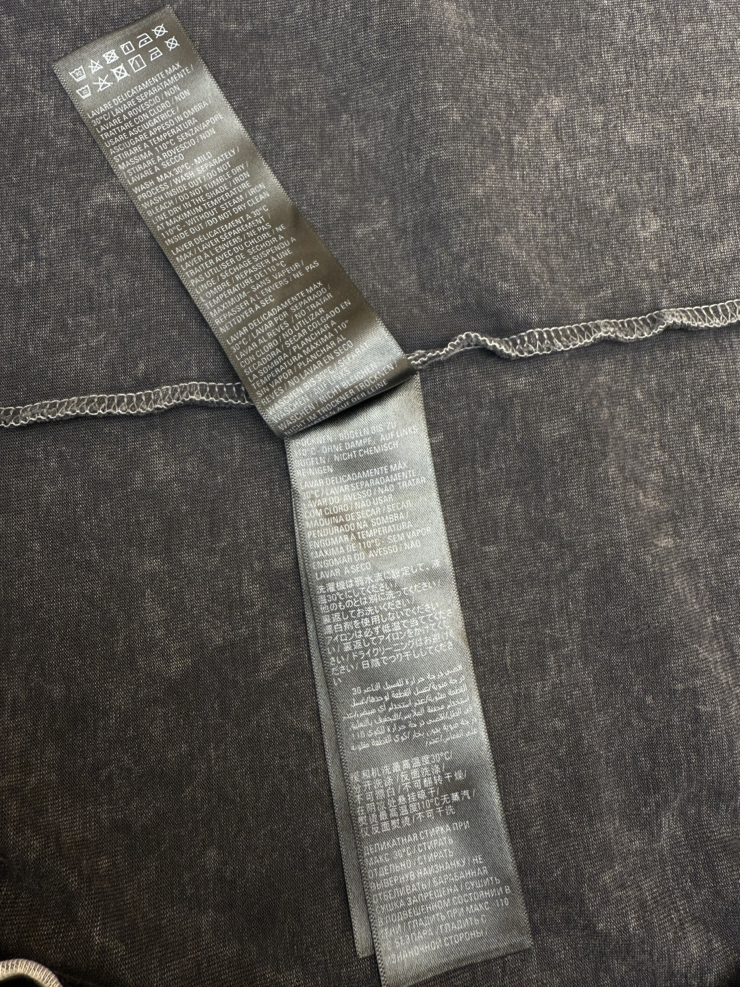 Balenciaga 巴黎世家 水洗做旧油漆泼墨刺绣字母短袖 T恤 圆领 夏季 A5 