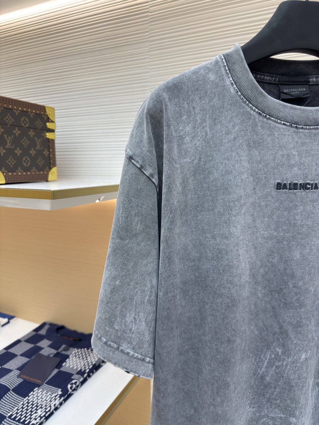 Balenciaga 巴黎世家 水洗做旧油漆泼墨刺绣字母短袖 T恤 圆领 夏季 A5 