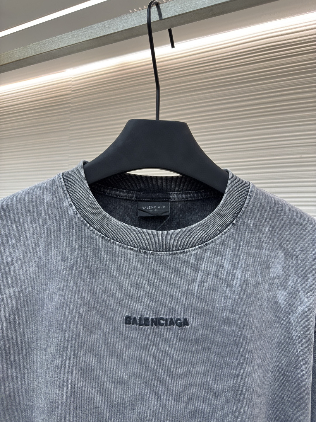 Balenciaga 巴黎世家 水洗做旧油漆泼墨刺绣字母短袖 T恤 圆领 夏季 A5 