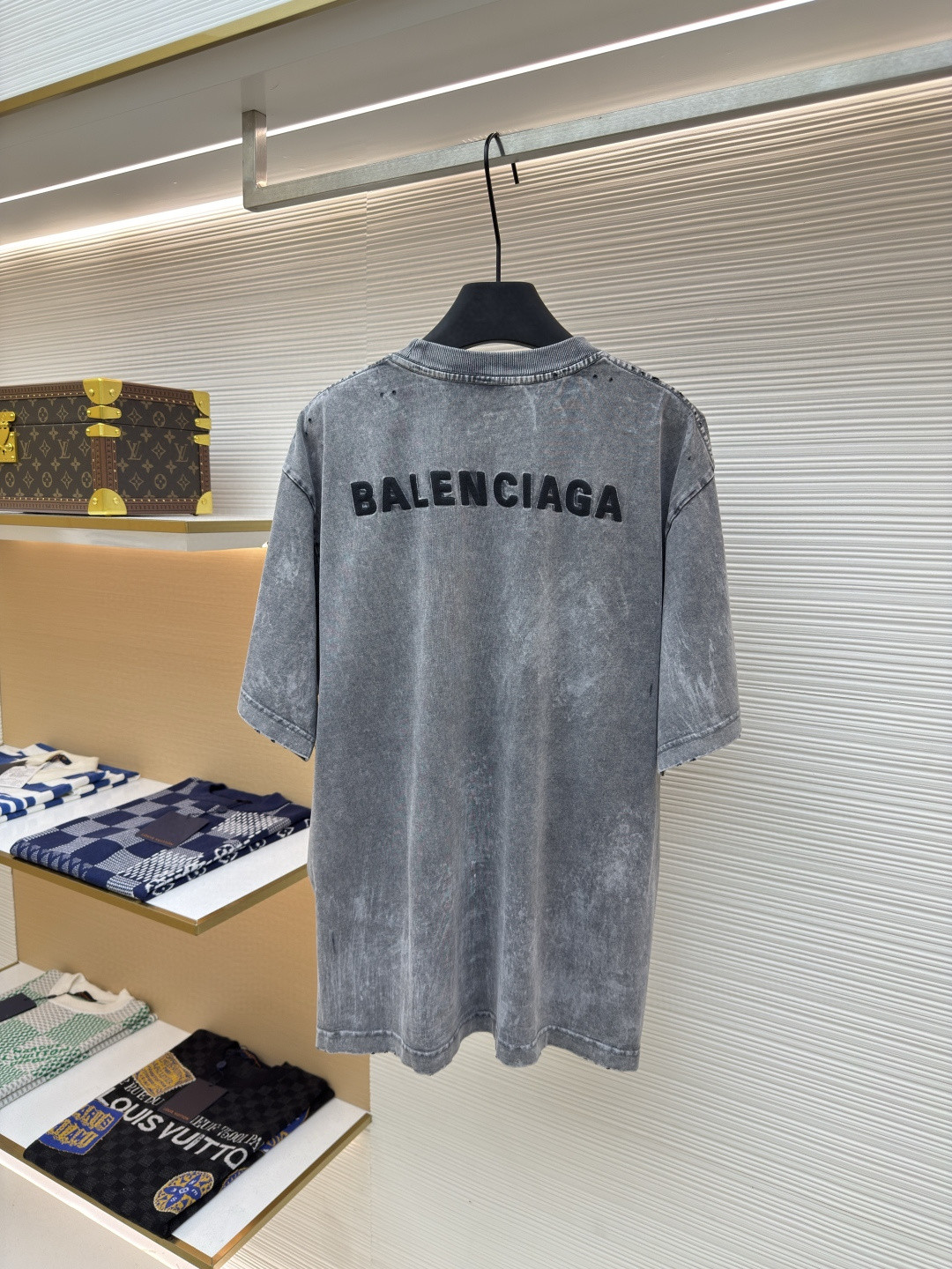 Balenciaga 巴黎世家 水洗做旧油漆泼墨刺绣字母短袖 T恤 圆领 夏季 A5 