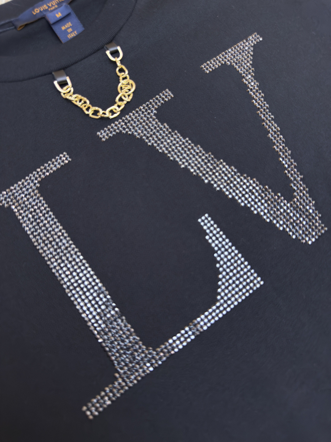 LOUIS VUITTON 路易威登 LV 链条烫钻logo圆领T恤 短袖 女款 白色 黑色 A0 1AI484