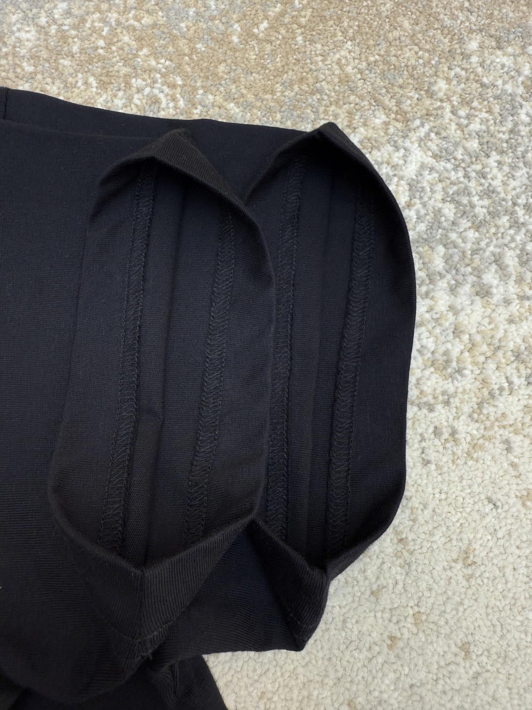 LOUIS VUITTON 路易威登 LV 链条烫钻logo圆领T恤 短袖 女款 白色 黑色 A0 1AI484