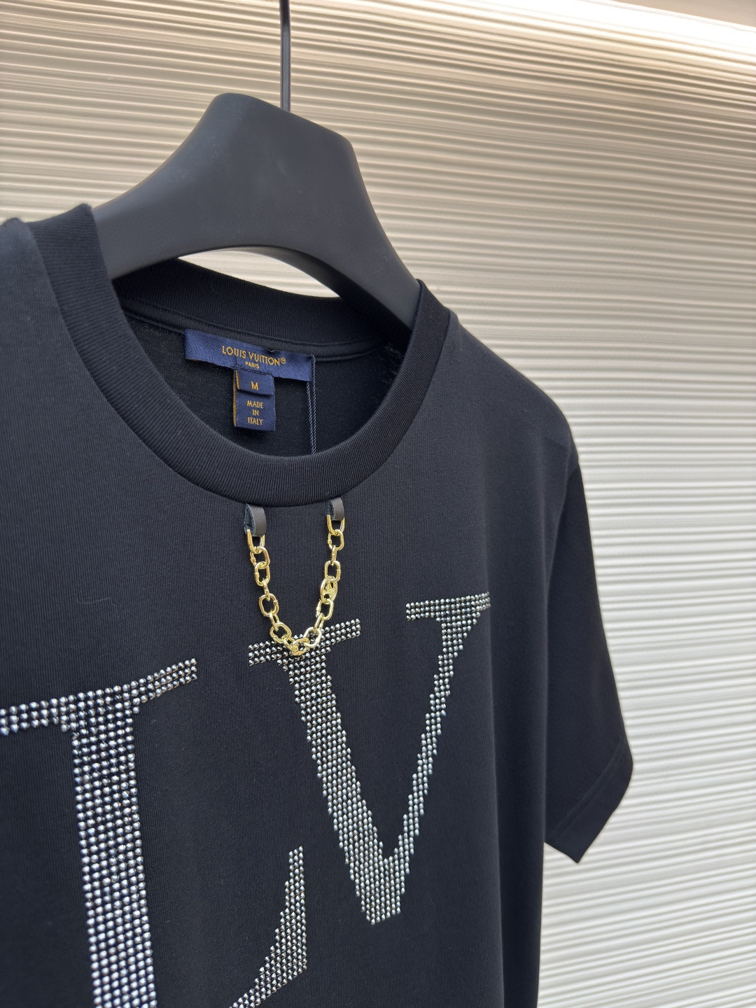 LOUIS VUITTON 路易威登 LV 链条烫钻logo圆领T恤 短袖 女款 白色 黑色 A0 1AI484