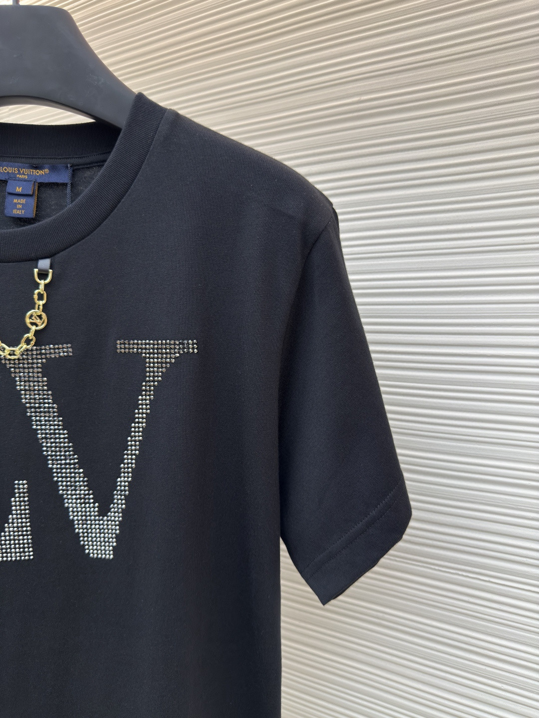 LOUIS VUITTON 路易威登 LV 链条烫钻logo圆领T恤 短袖 女款 白色 黑色 A0 1AI484