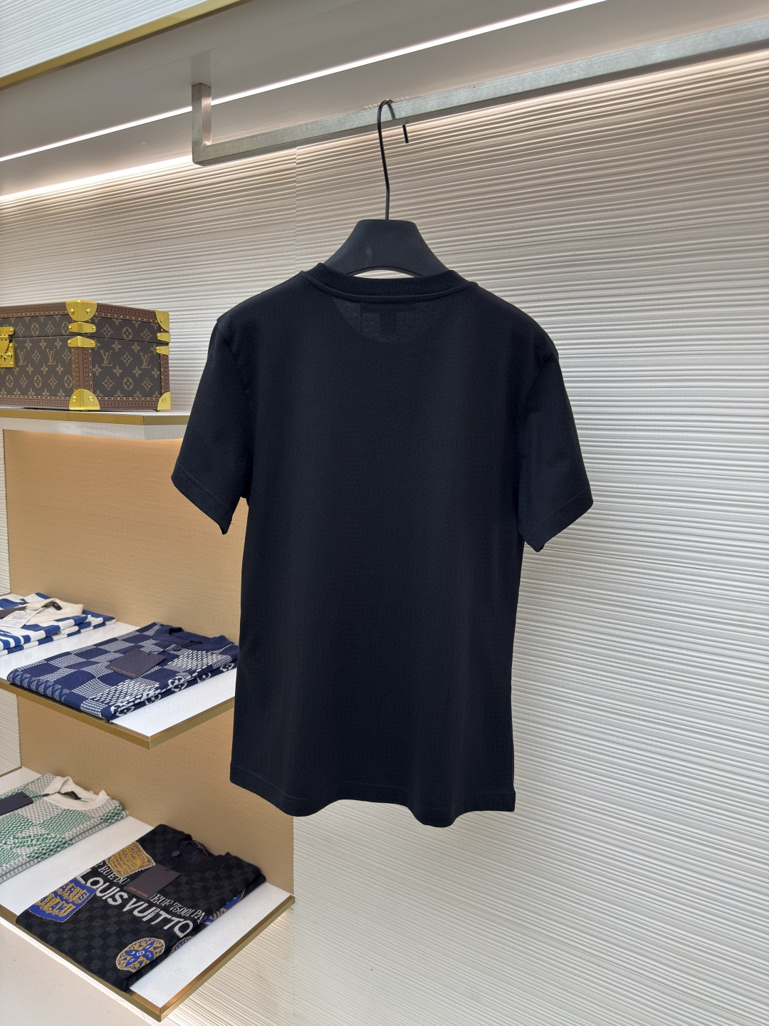 LOUIS VUITTON 路易威登 LV 链条烫钻logo圆领T恤 短袖 女款 白色 黑色 A0 1AI484