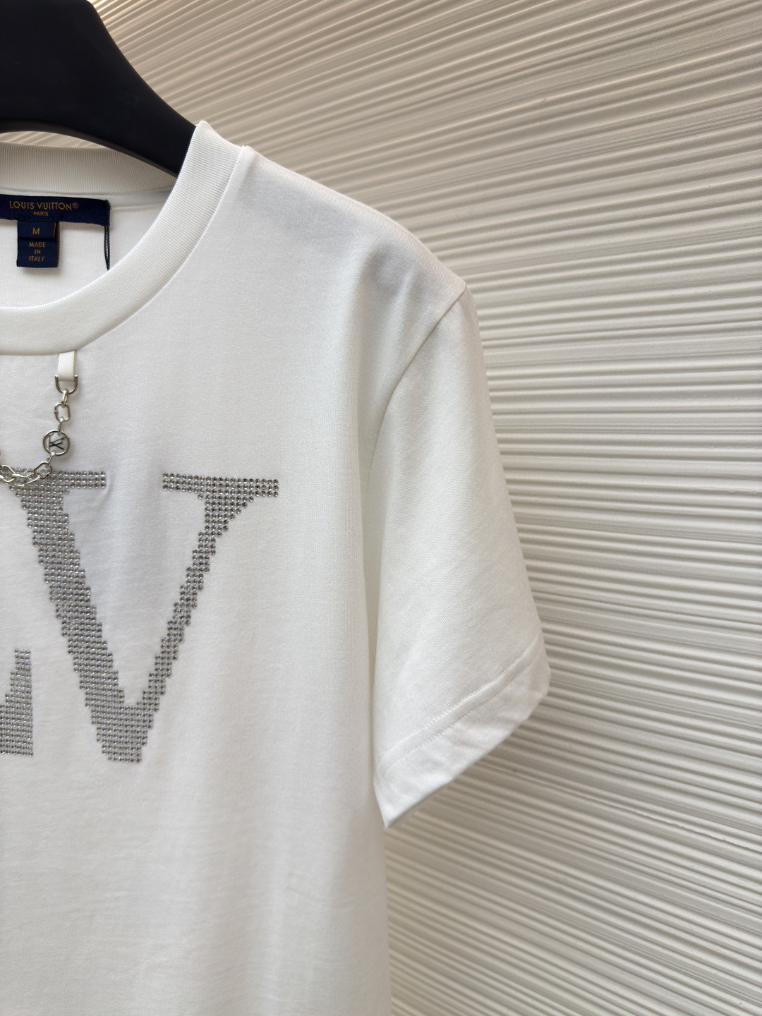 LOUIS VUITTON 路易威登 LV 链条烫钻logo圆领T恤 短袖 女款 白色 黑色 A0 1AI484