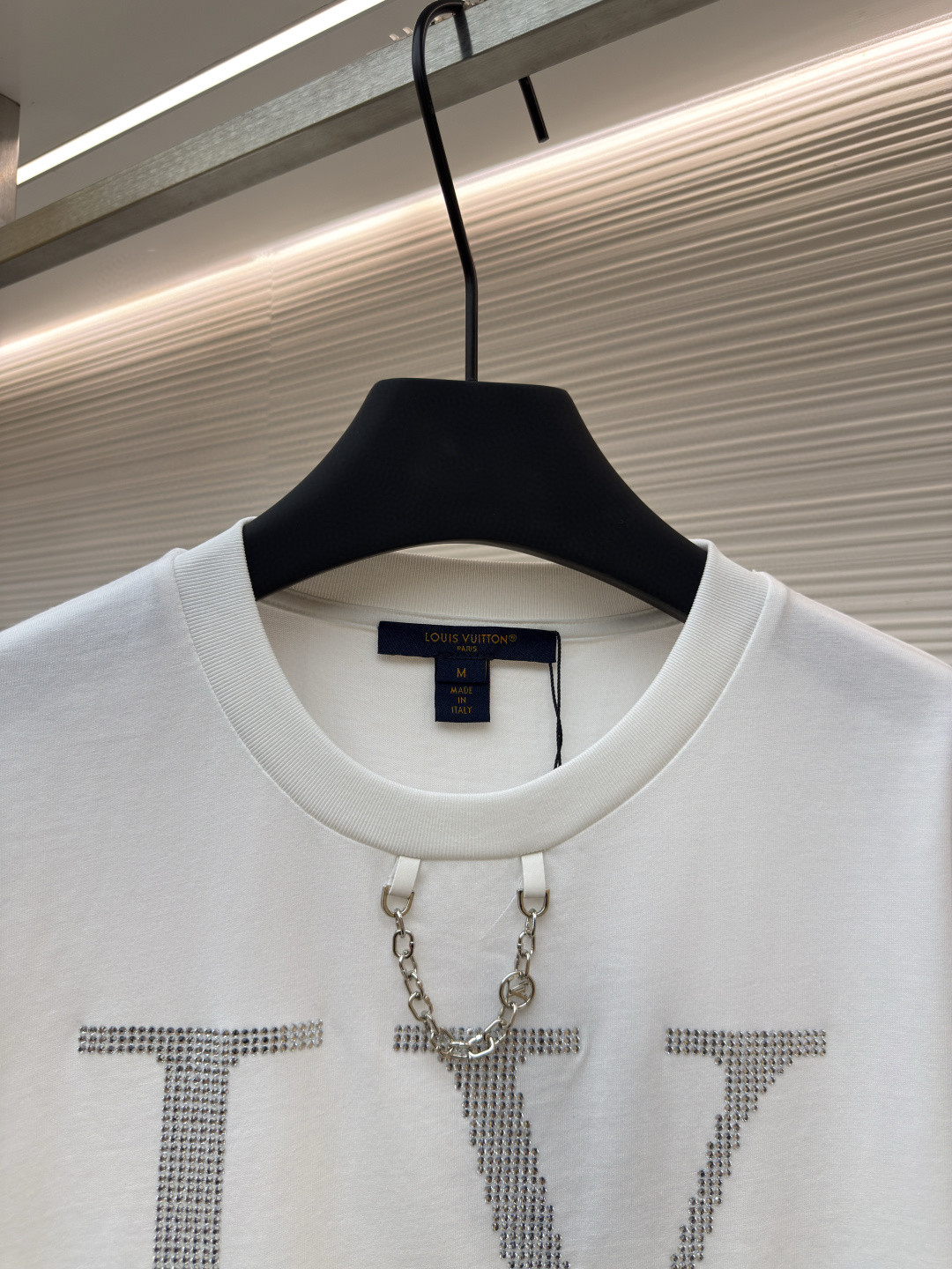 LOUIS VUITTON 路易威登 LV 链条烫钻logo圆领T恤 短袖 女款 白色 黑色 A0 1AI484