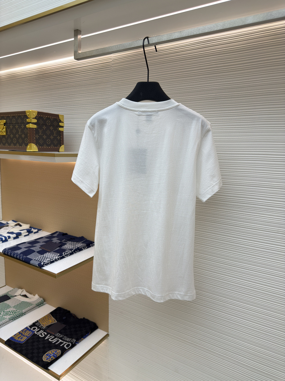 LOUIS VUITTON 路易威登 LV 链条烫钻logo圆领T恤 短袖 女款 白色 黑色 A0 1AI484