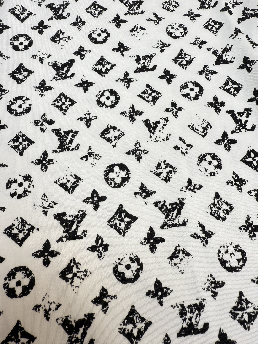 LOUIS VUITTON 路易威登 LV 链条满印logo圆领T恤 短袖 女款 白色 A0 1AGTSZ