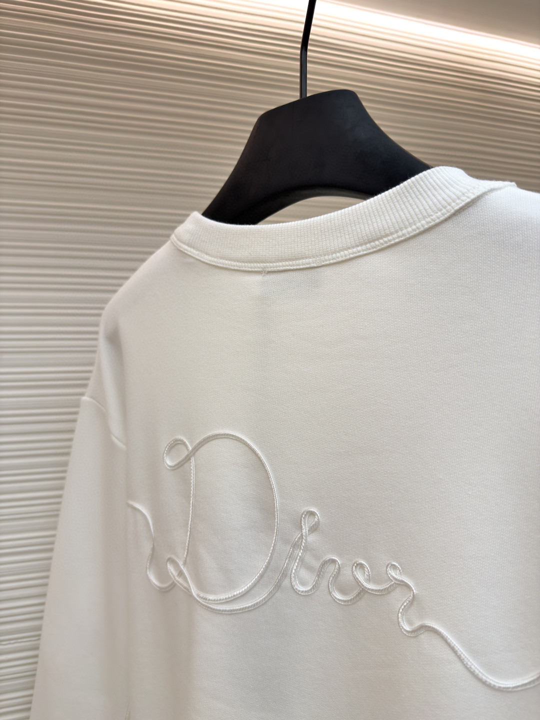 DIOR 迪奥 织缎徽章圆领卫衣 外套 长袖 白色 A7 613J694B0531-C080