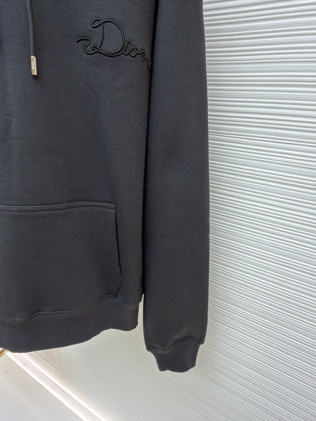 DIOR 迪奥 织缎徽章连帽卫衣 外套 长袖 黑色 B0 613J691C0531-C889