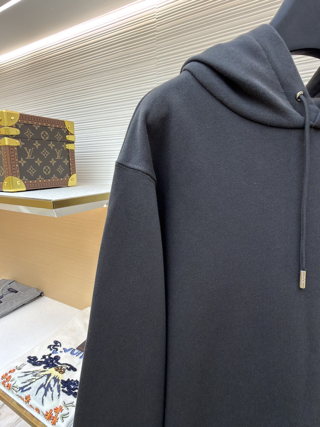 DIOR 迪奥 织缎徽章连帽卫衣 外套 长袖 黑色 B0 613J691C0531-C889