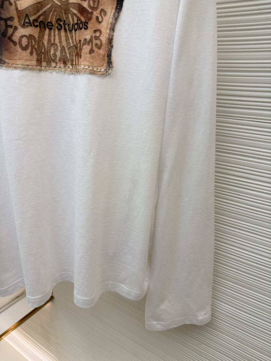 Acne Studios 复古数码蝴蝶结印花圆领T恤 打底衫 长袖 白色 A2 CL0343-DC6