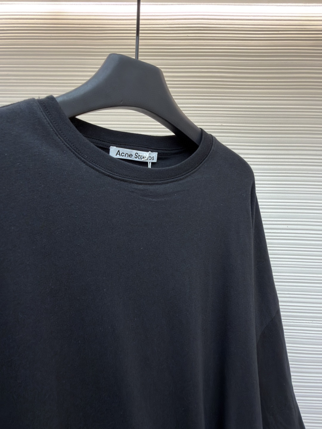 Acne Studios 褶饰花苞廓形简约字母印花落肩七分袖T恤 短袖 黑色 A5 AL0528-900