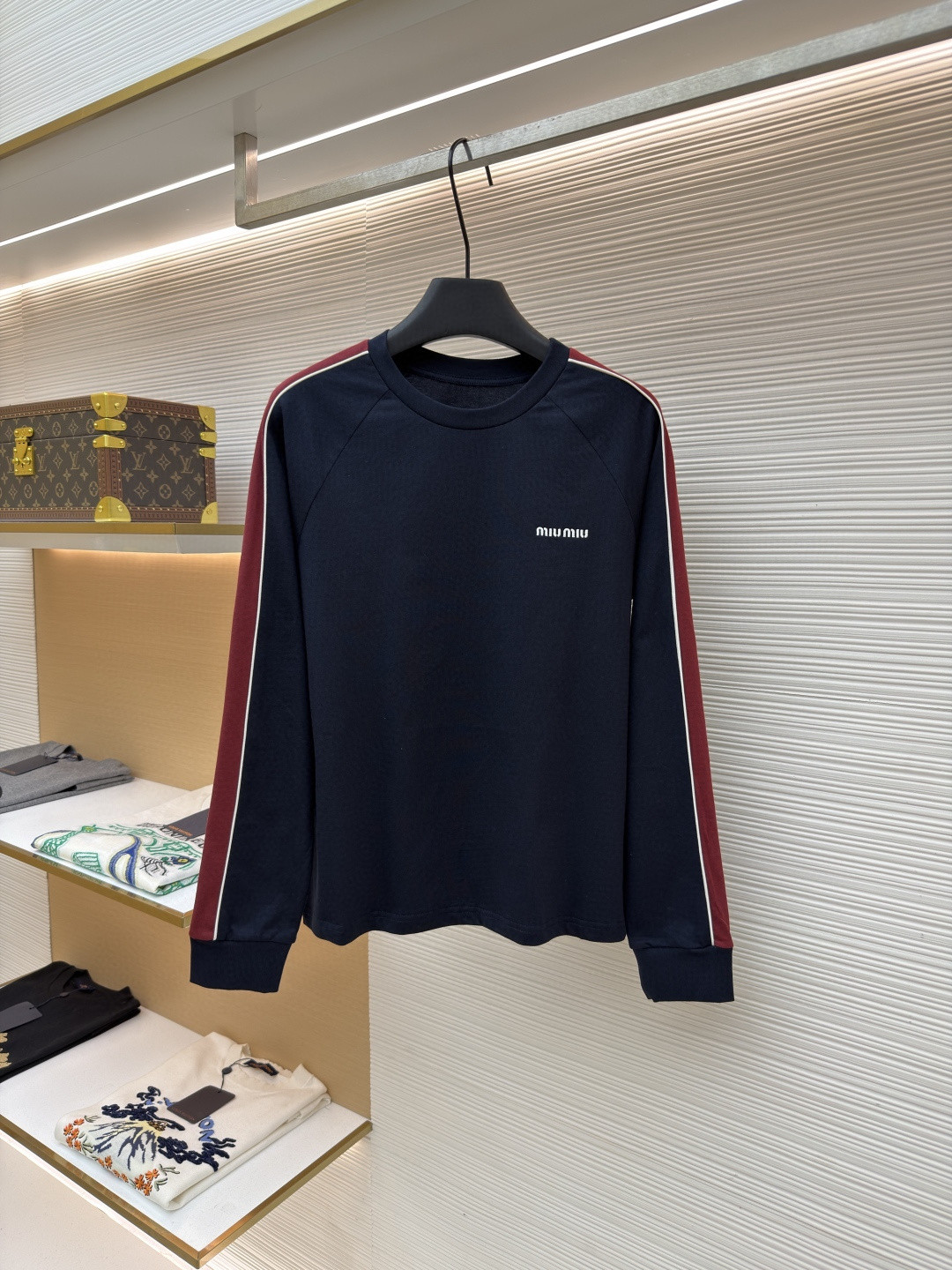 MIU MIU 缪缪 撞色织带长袖T恤 打底衫 女款 蓝色 A5 MJLA24-182D-F0X58-S-OOO